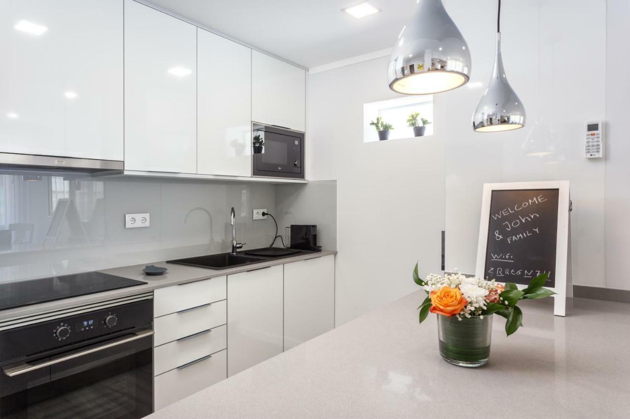 Luxury Beach Apartment At Armação de Pêra Exteriör bild