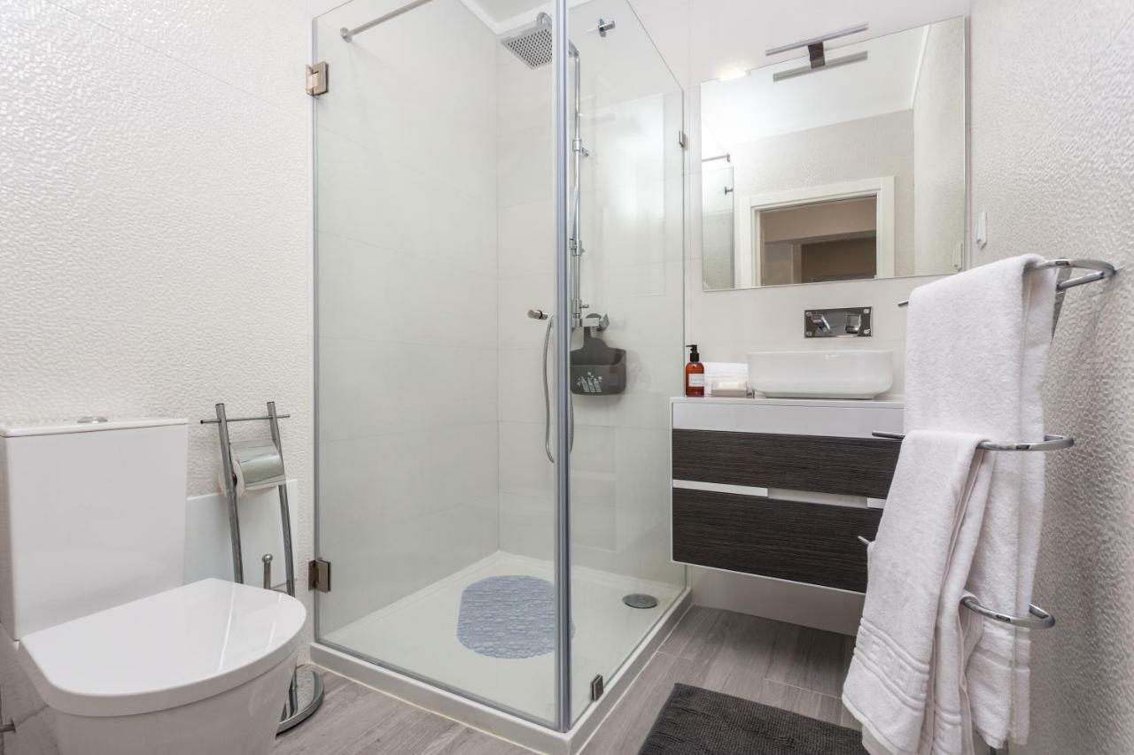 Luxury Beach Apartment At Armação de Pêra Exteriör bild