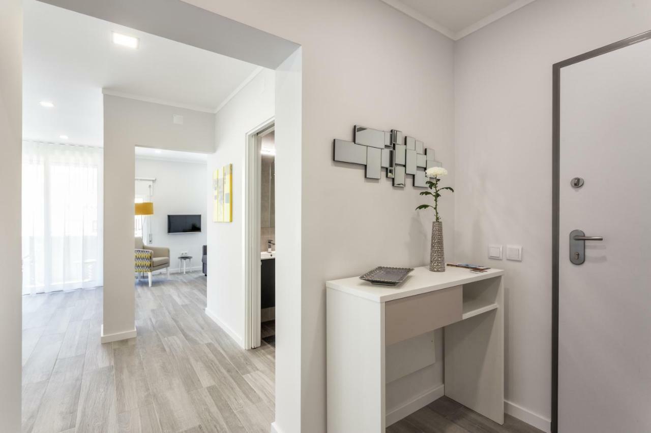 Luxury Beach Apartment At Armação de Pêra Exteriör bild